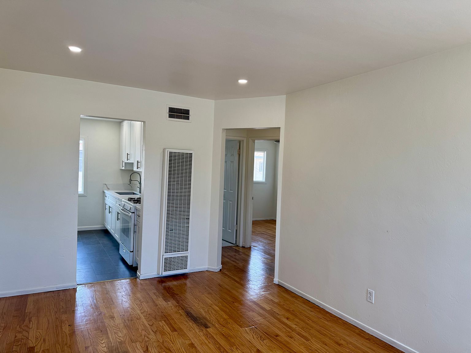 5329 Rex Ave photo 5