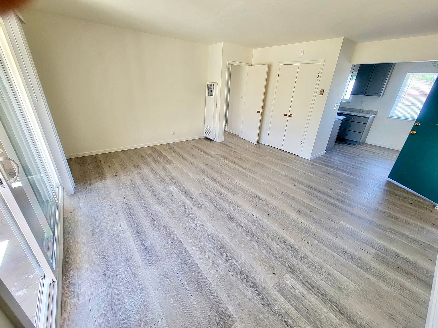 2949 Magliocco Dr photo 3