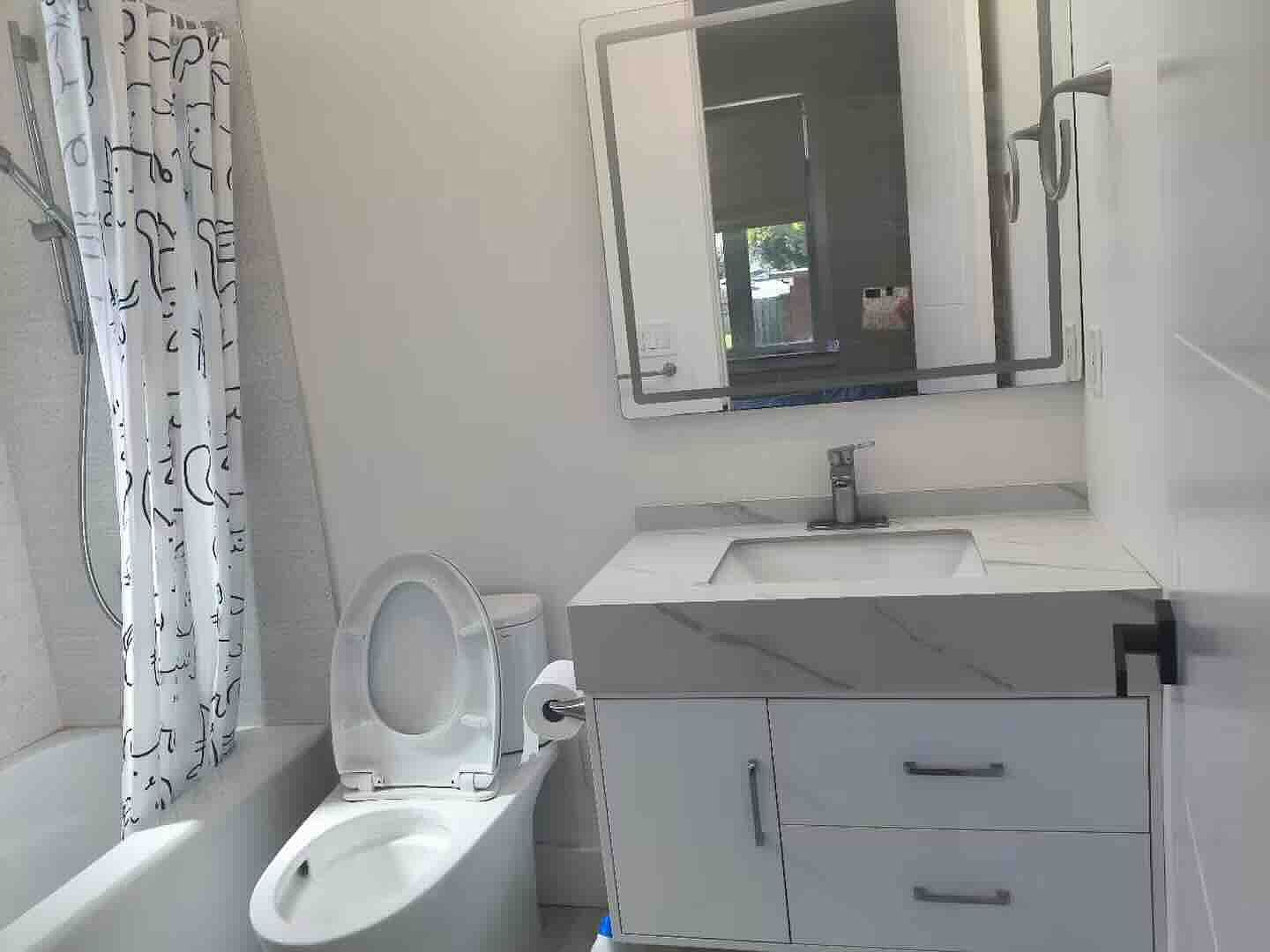 875 Richardson Ct photo 4