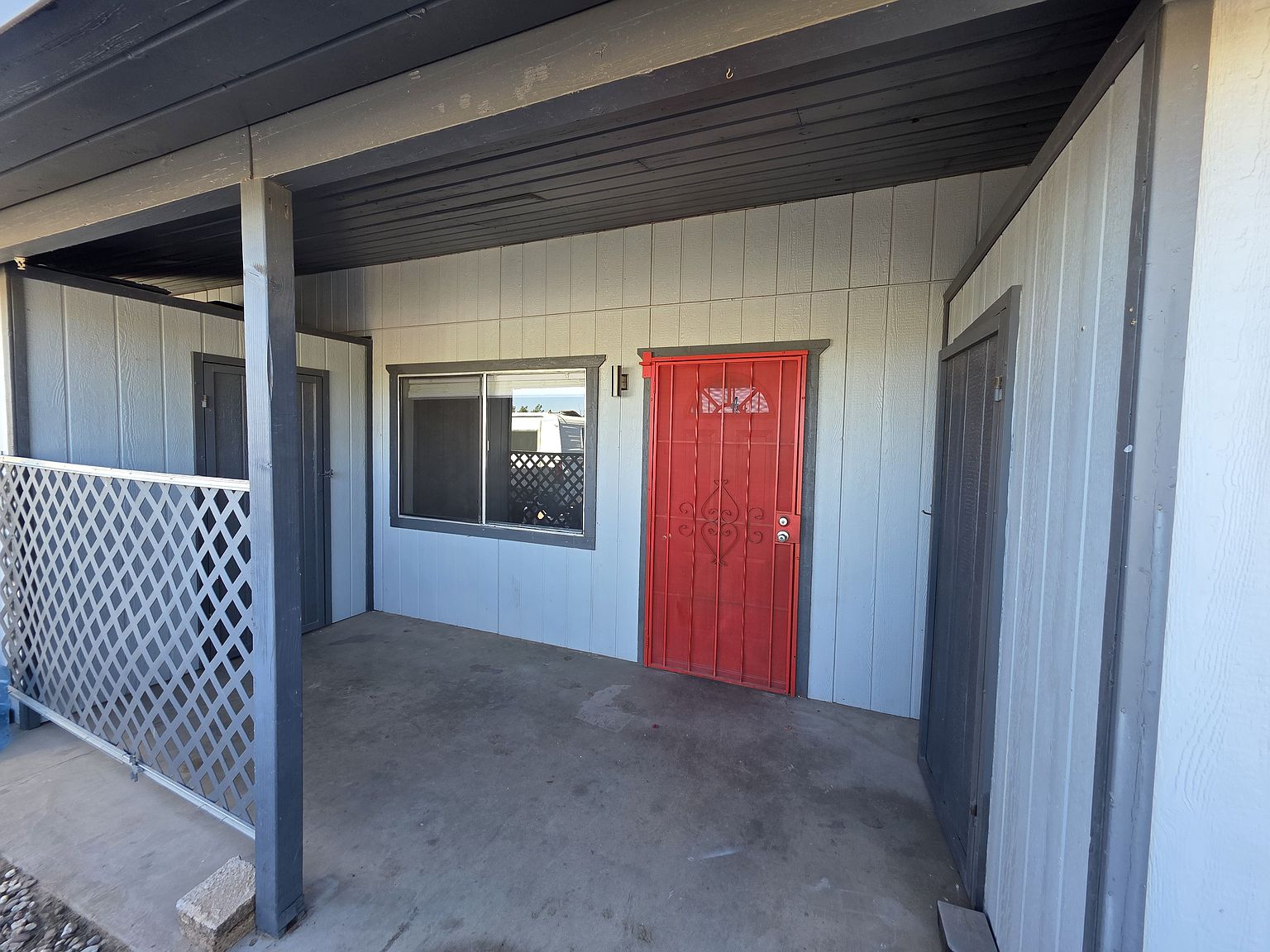 455 E Junction St photo 3