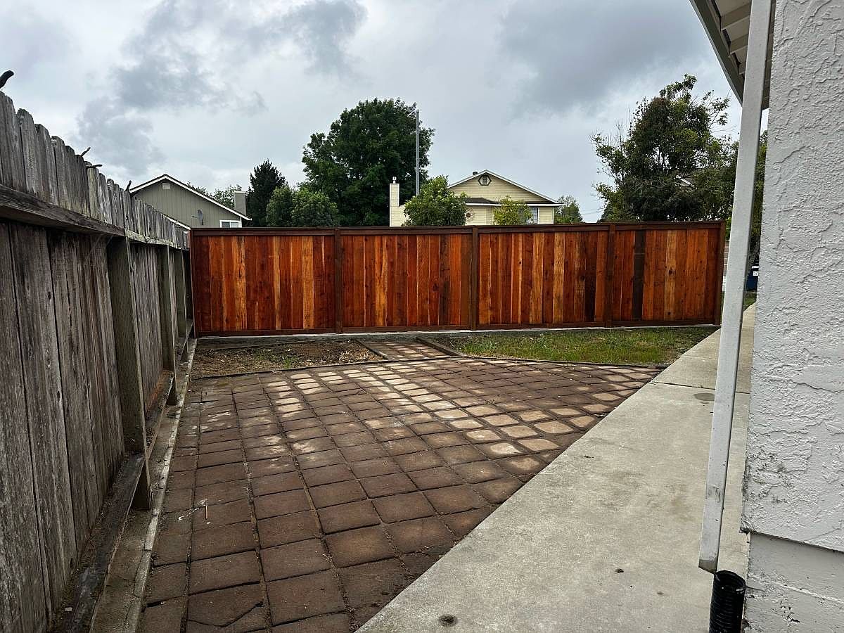 63 Faith Dr photo 2