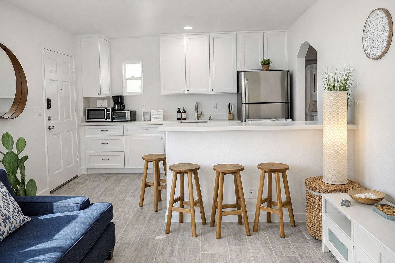 818 Vanitie Ct photo 5