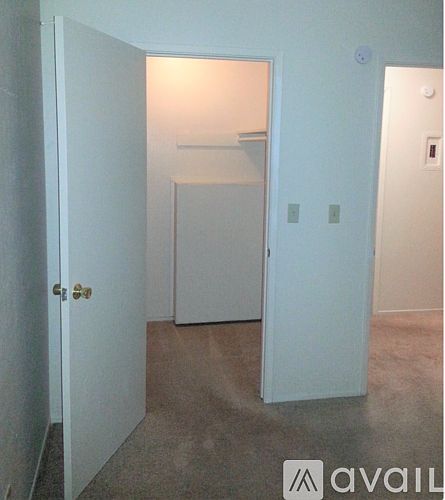 4031 Park Center Lane, Unit B Rental photo 3