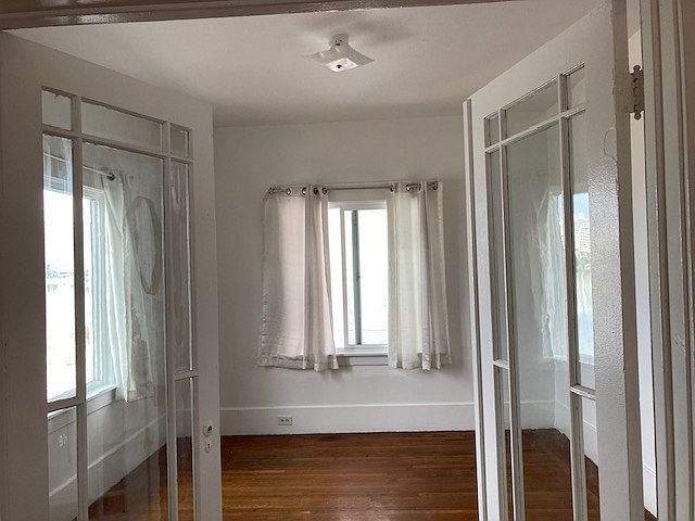 1818 Lakeshore Ave photo 5