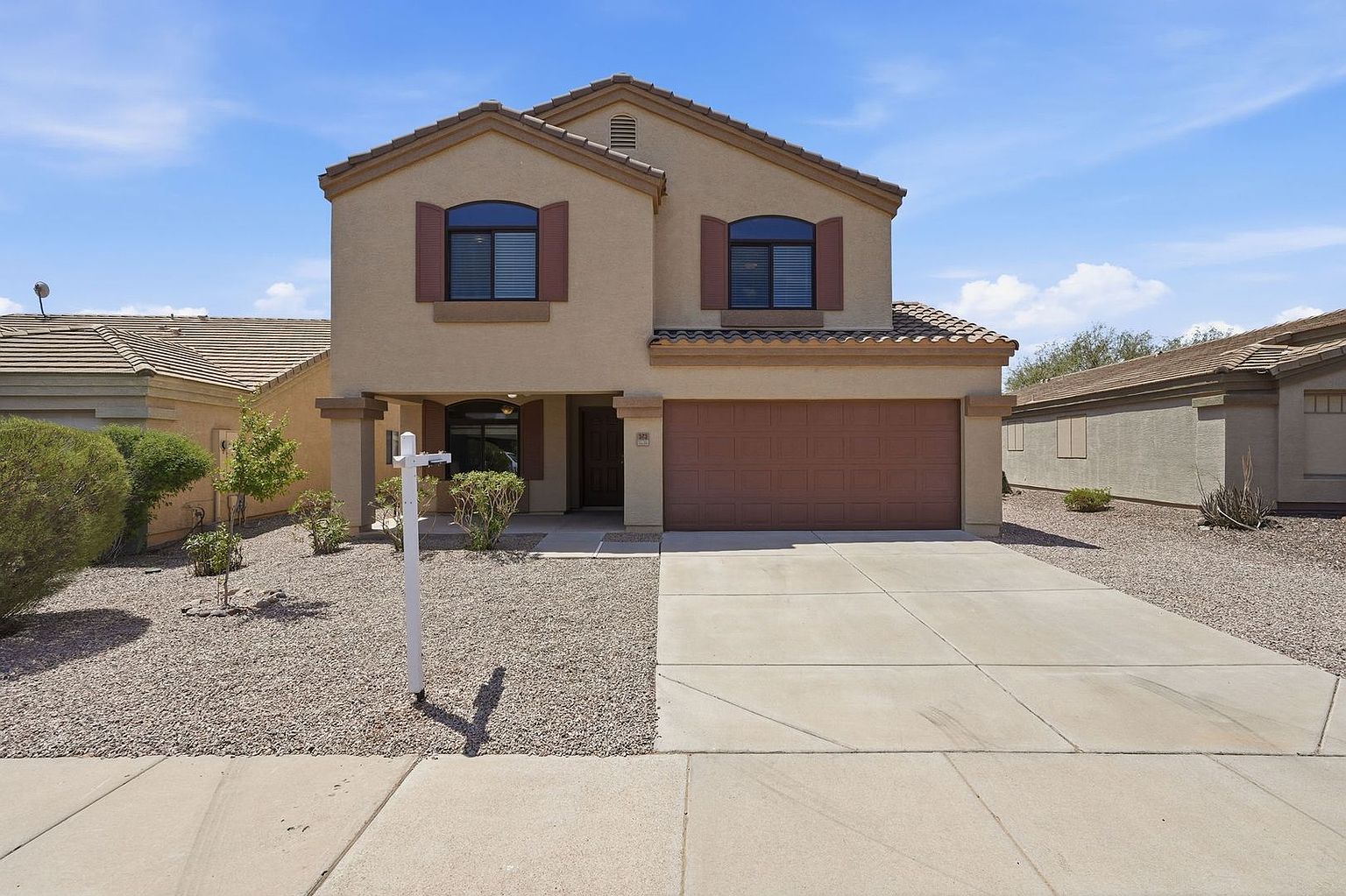 573 W Lucky Penny Place Copper Vista Phase photo 2