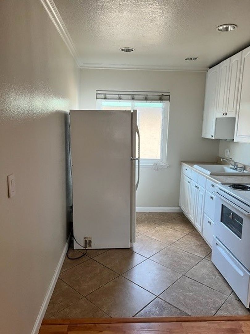 085 - 2982 Magliocco Dr photo 2