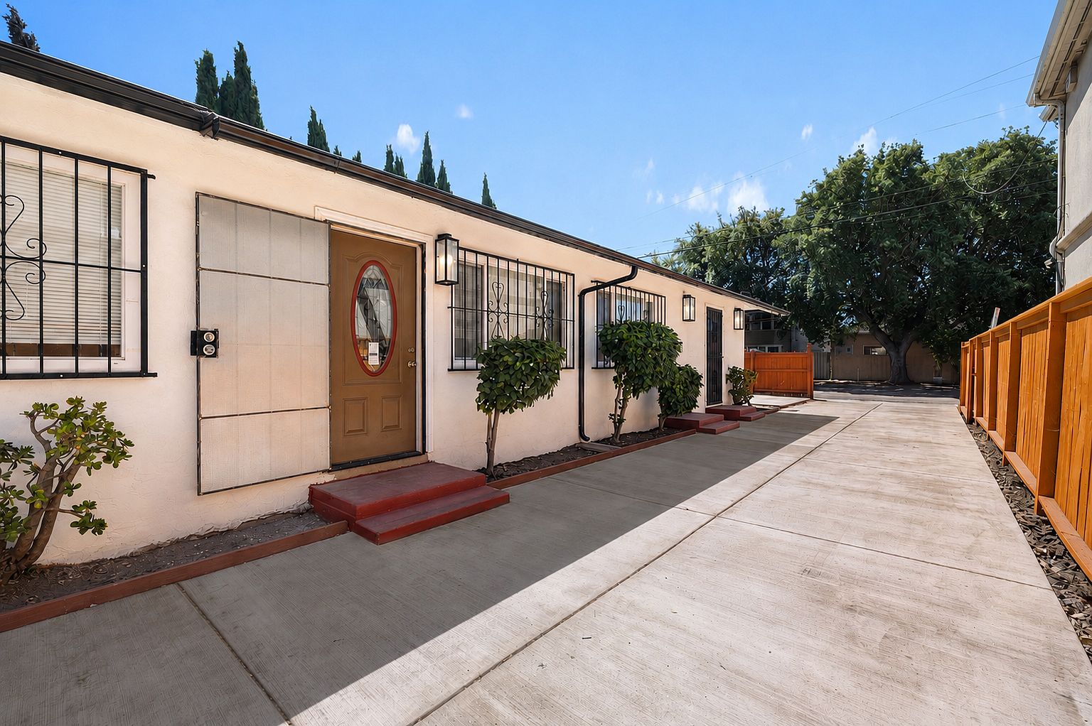 437 Duboce Ave photo 3