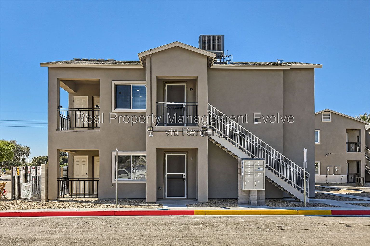 7010 N 80th Ave photo 5