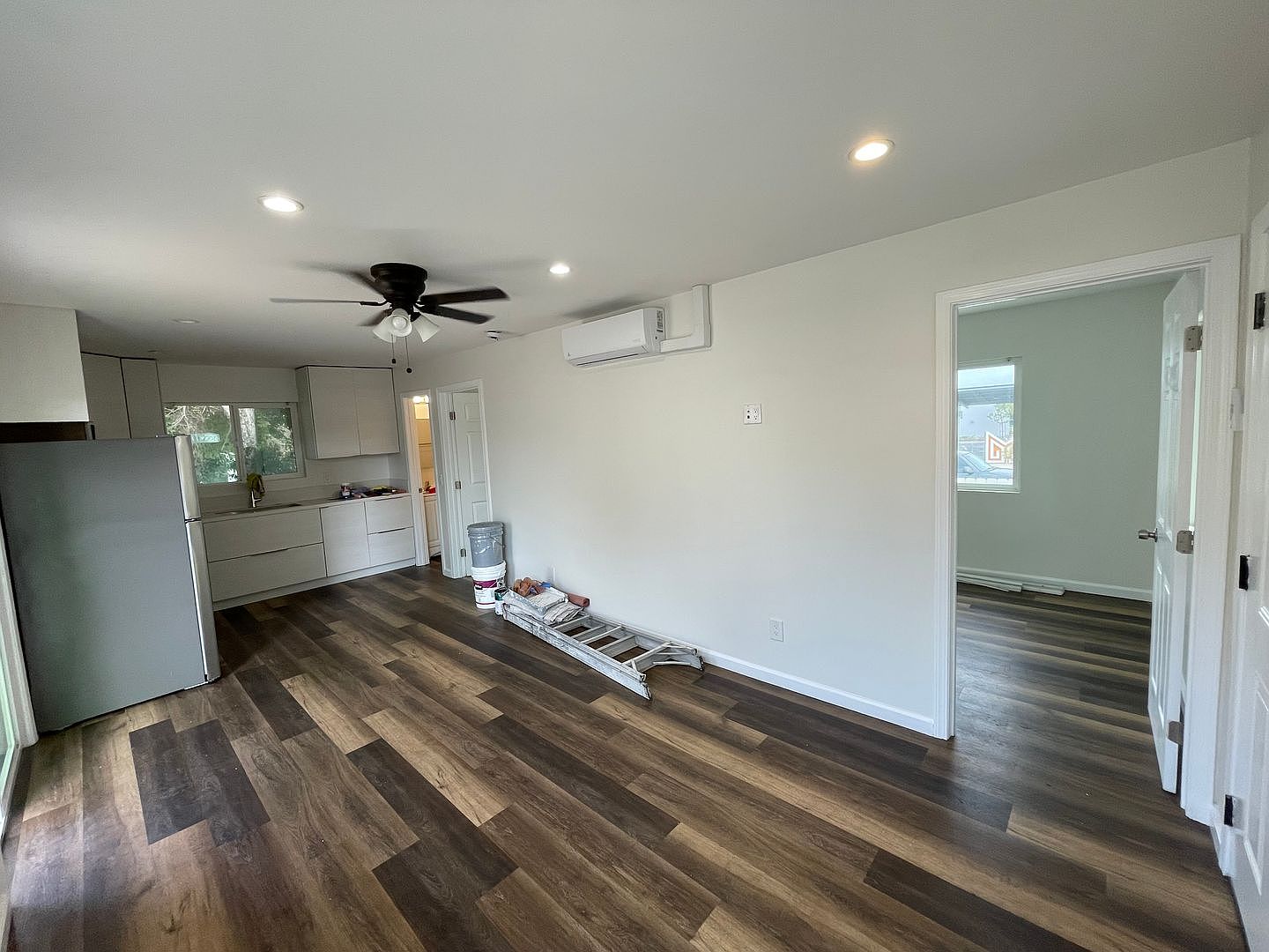 2870 photo 2