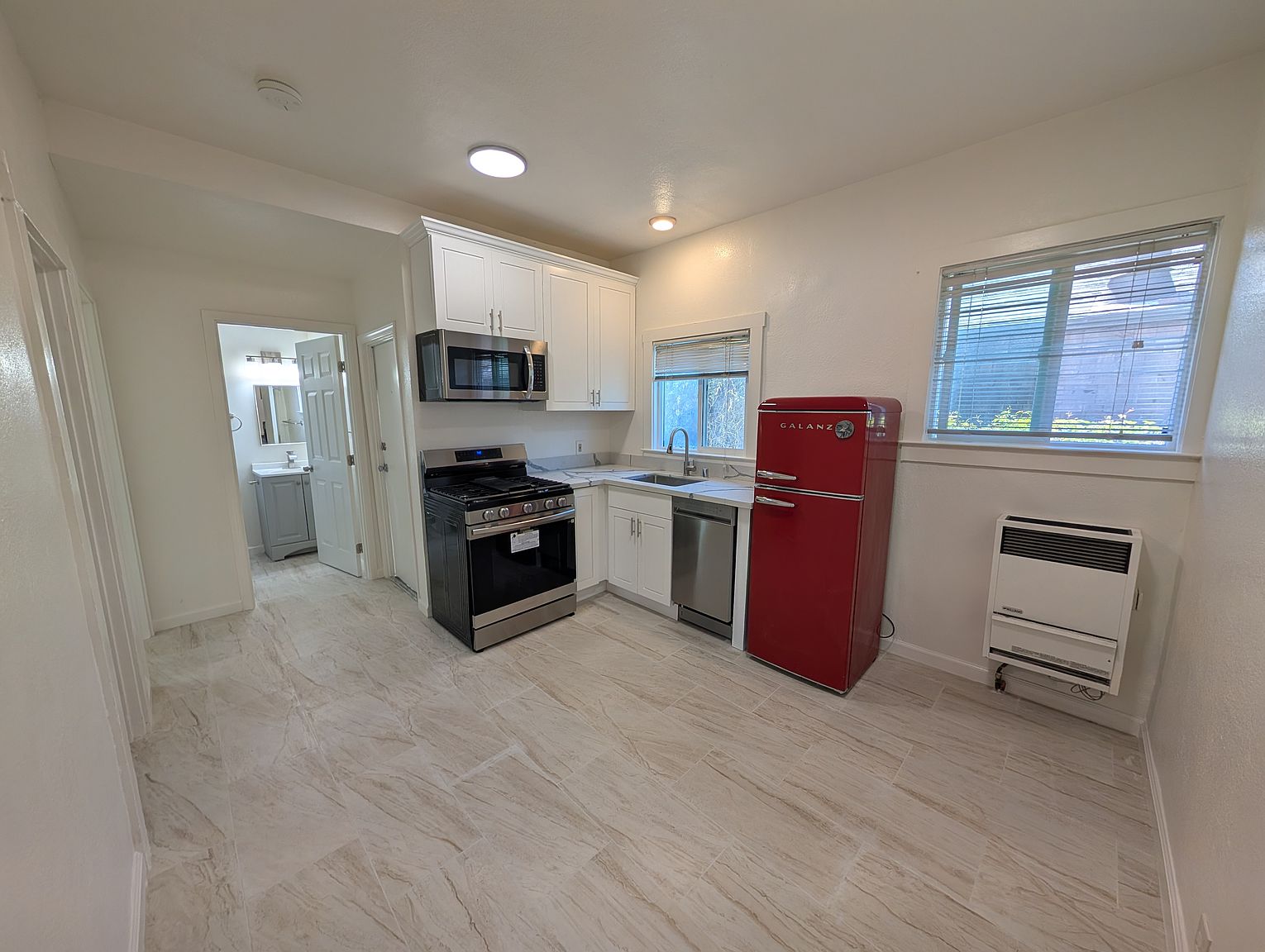 Apartments on Peralta Ave · Albany