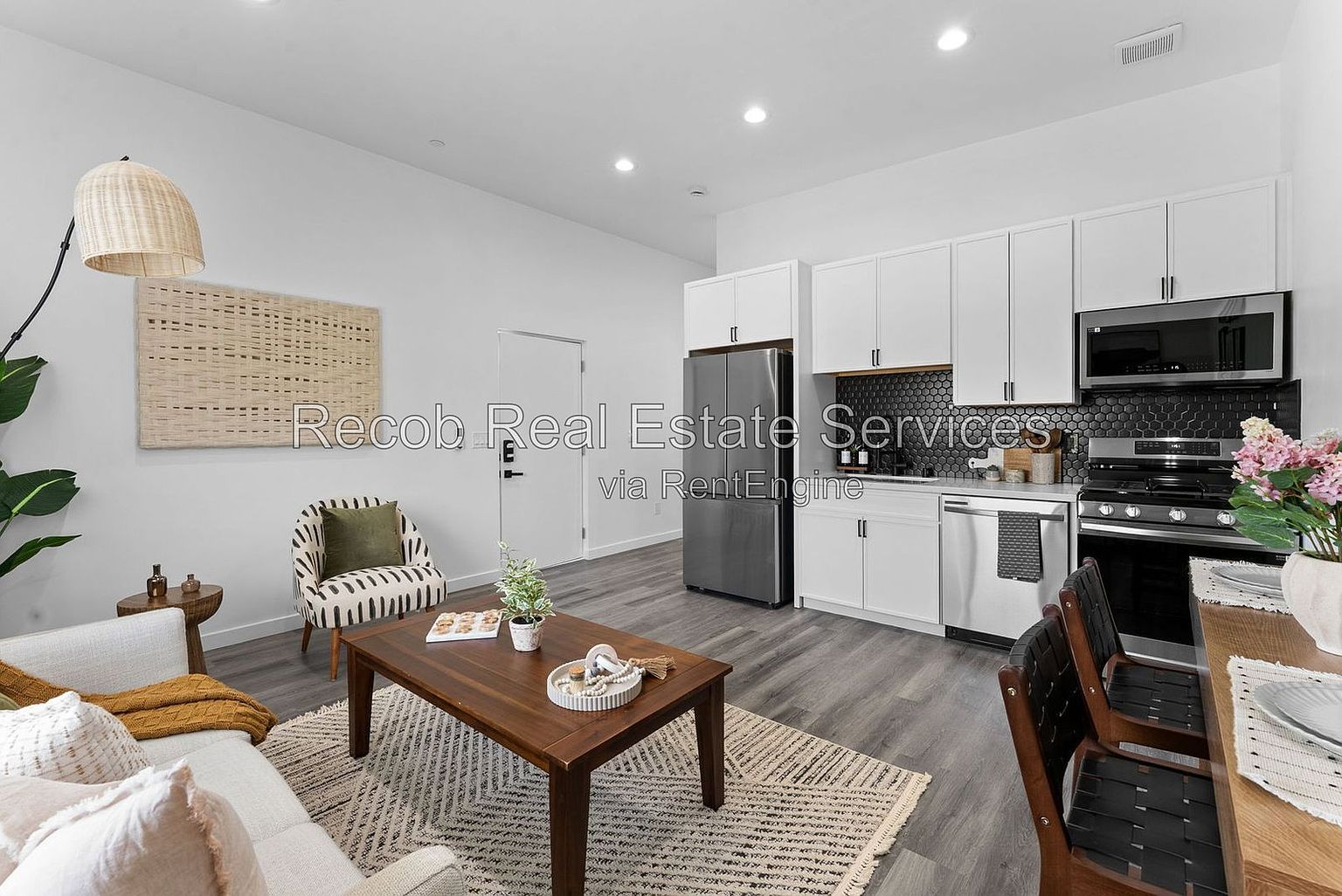 5254 Adams Ave photo 3