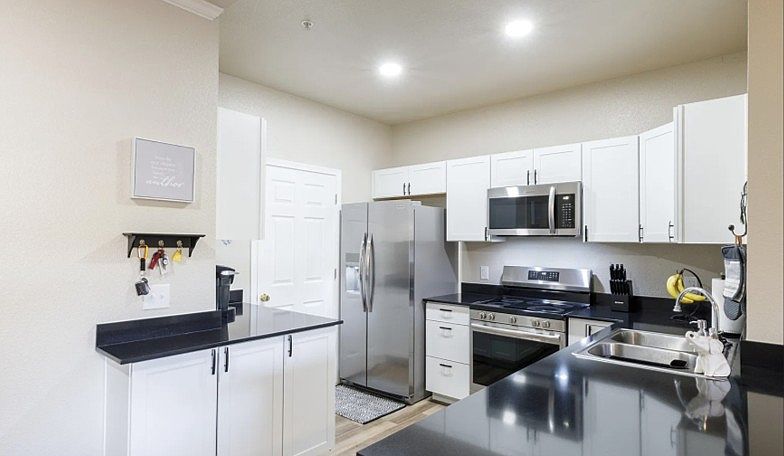 5301 E Van Buren St photo 3