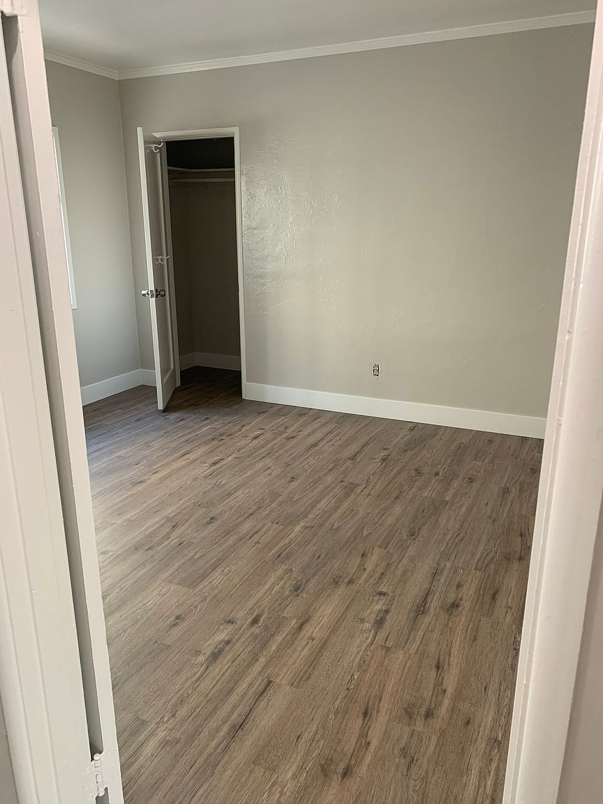 2603 Prentiss Pl photo 5