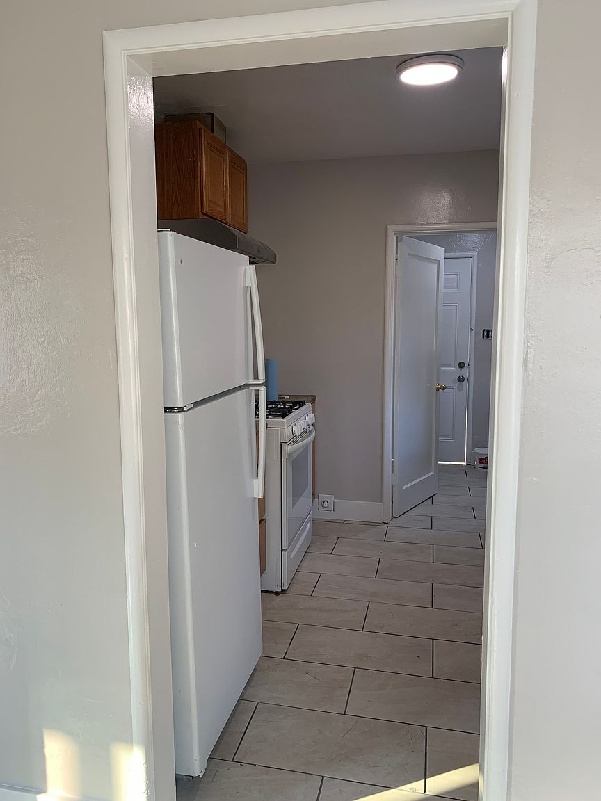 2603 Prentiss Pl photo 2
