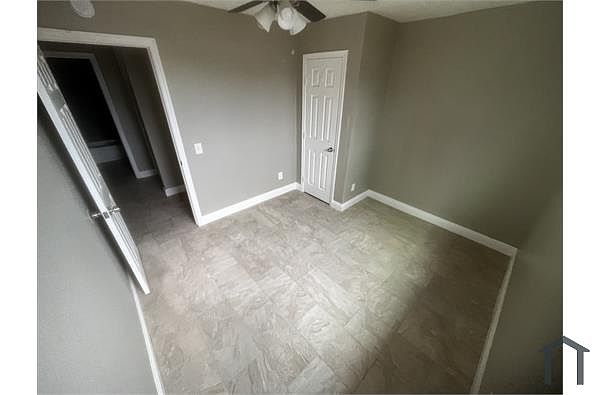 937 Grand Ave photo 5