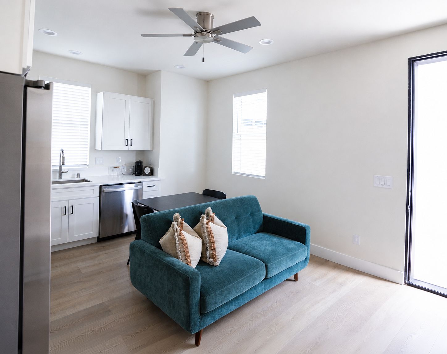 1525 Mount Gln photo 4