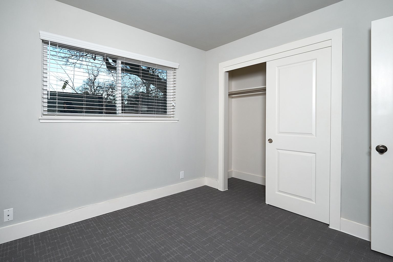 Allure Apartments photo 4