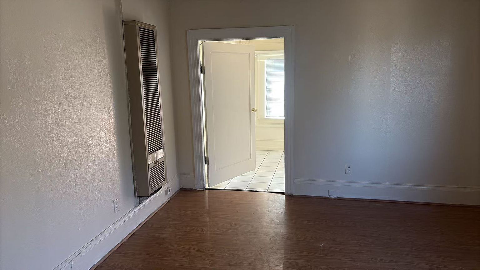 Apartments on 9th Ave · Oakland photo 5