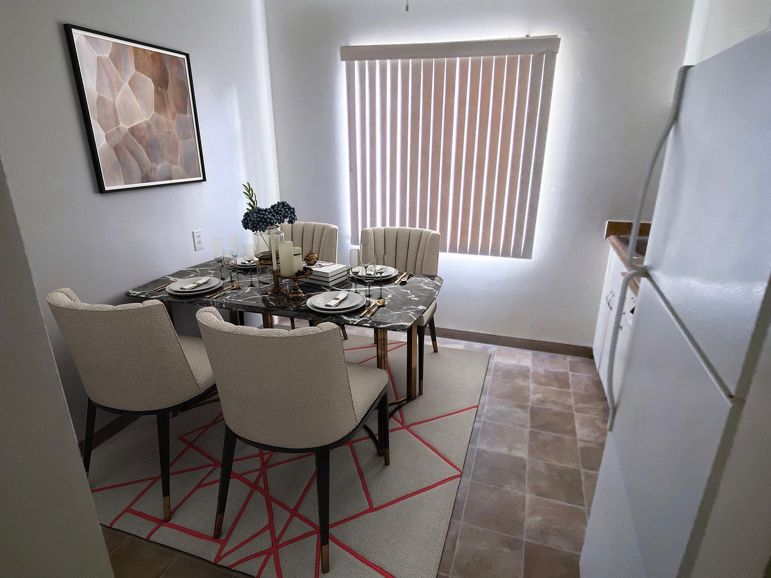 Calderon Apartments photo 3