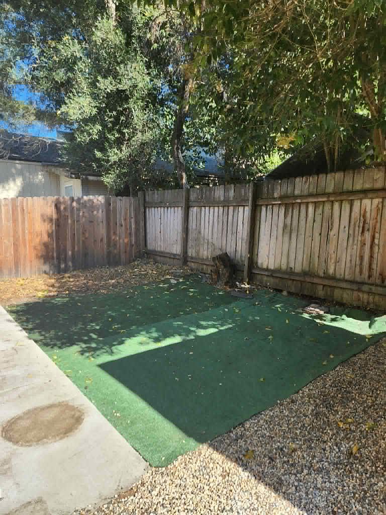 930 Morgan St photo 3