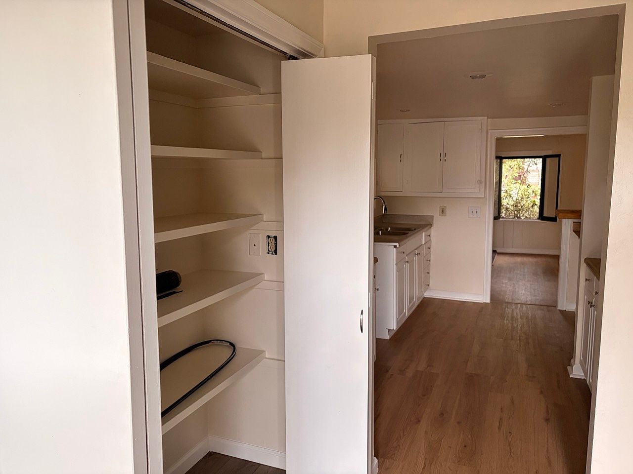 1024 Santa Margarita Dr photo 2
