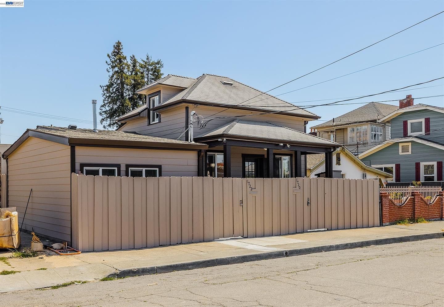 1720-1722 46th Ave photo 2