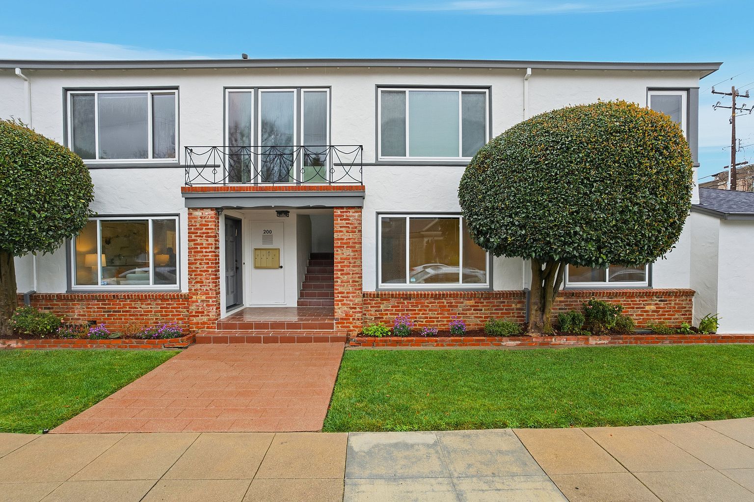 200 Anita Rd Burlingame, CA 94010 photo 5