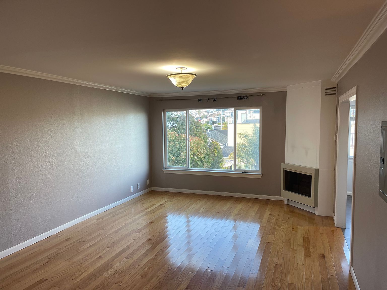 4142 26th St photo 5