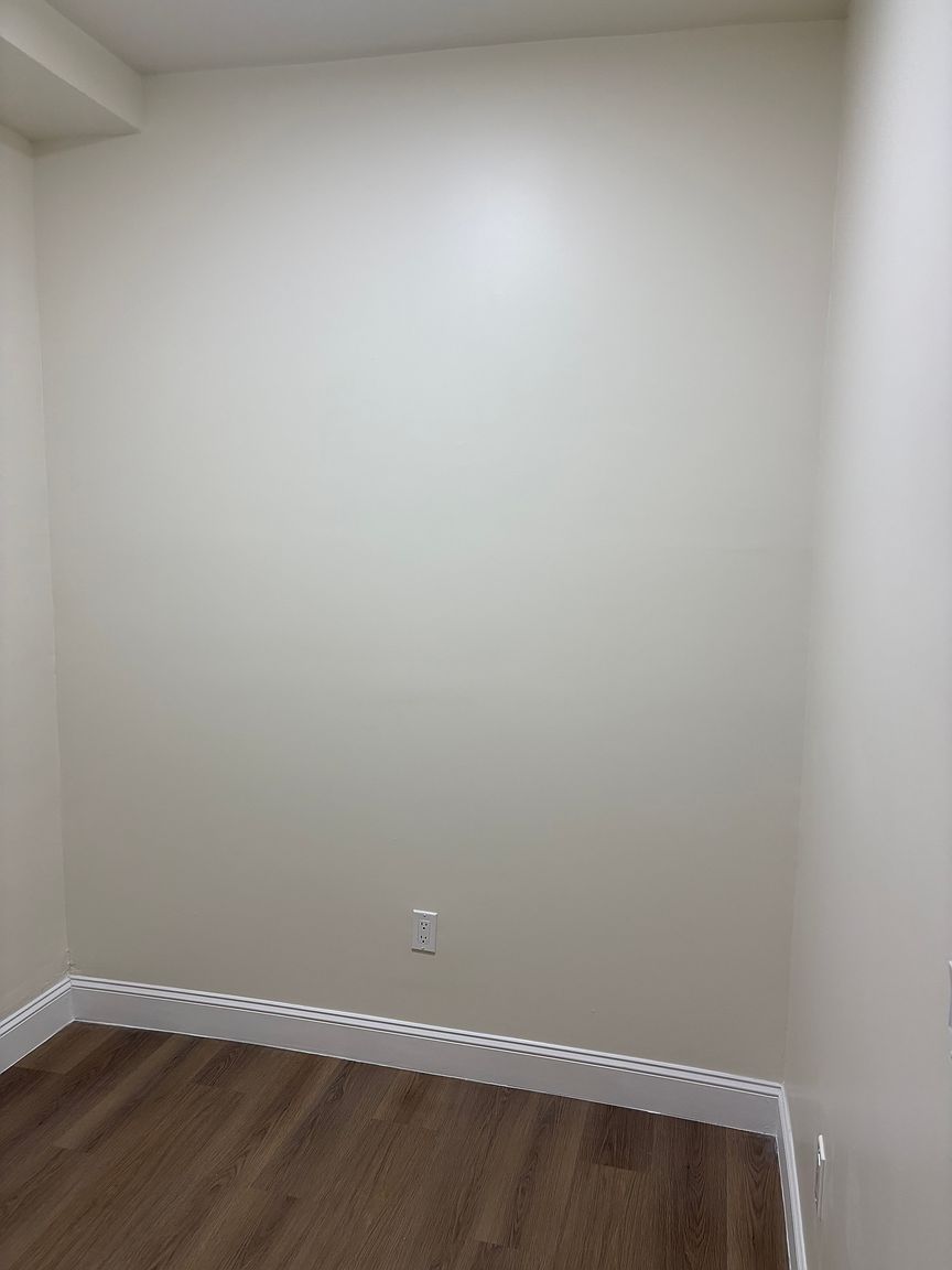 225 Jones St photo 5