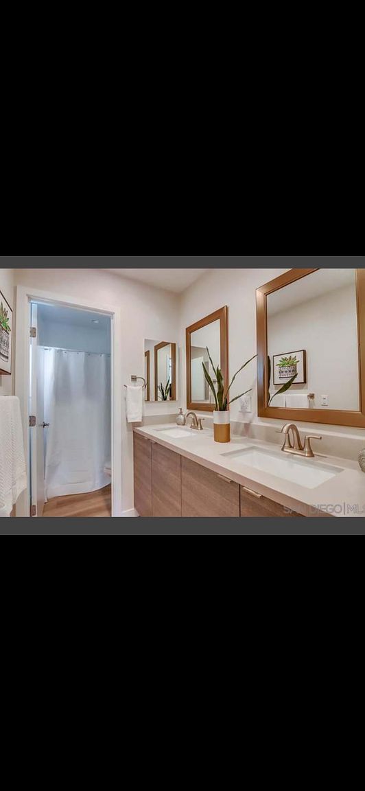 2031 Abbe St photo 5