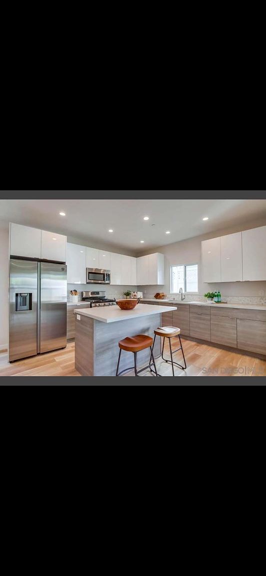 2031 Abbe St photo 3