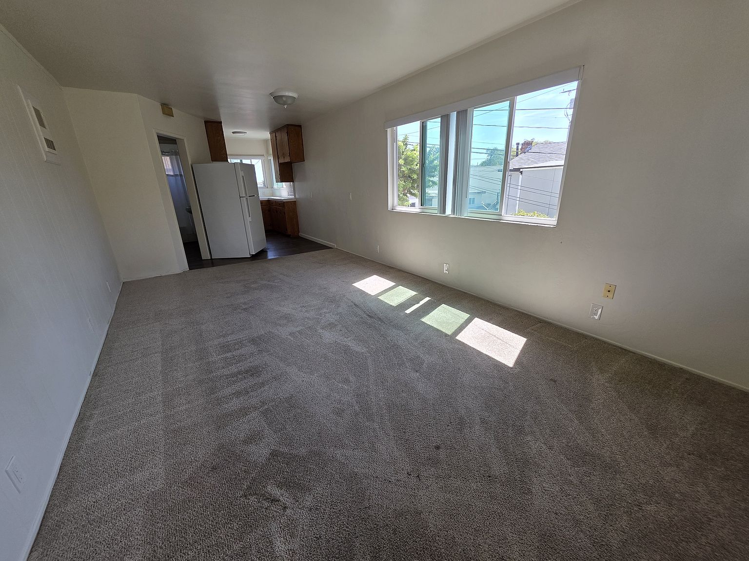 3035 Ivy St photo 3