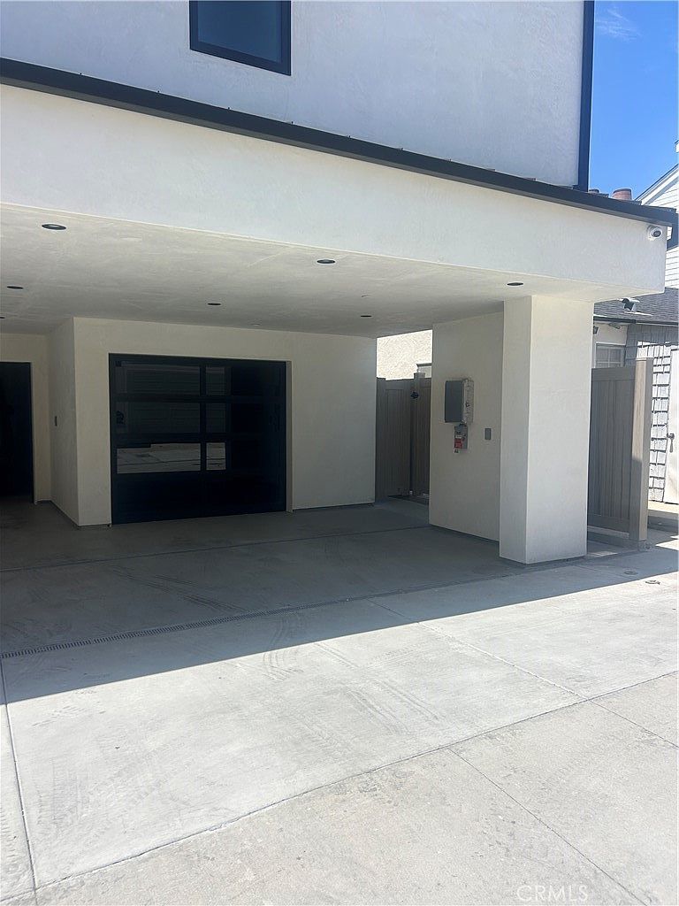 612.5 Begonia Ave photo 2