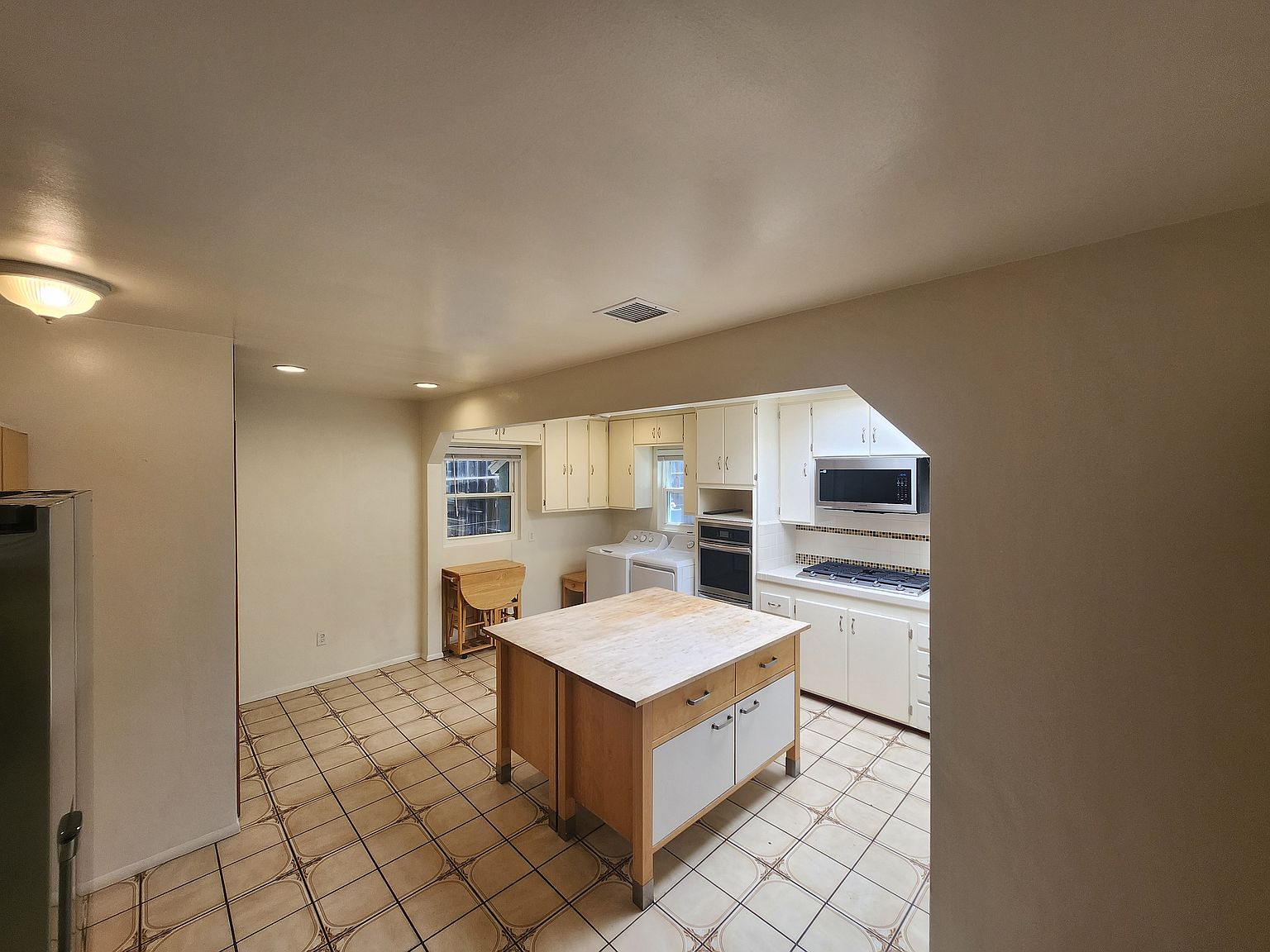 2203 Ralene St photo 4