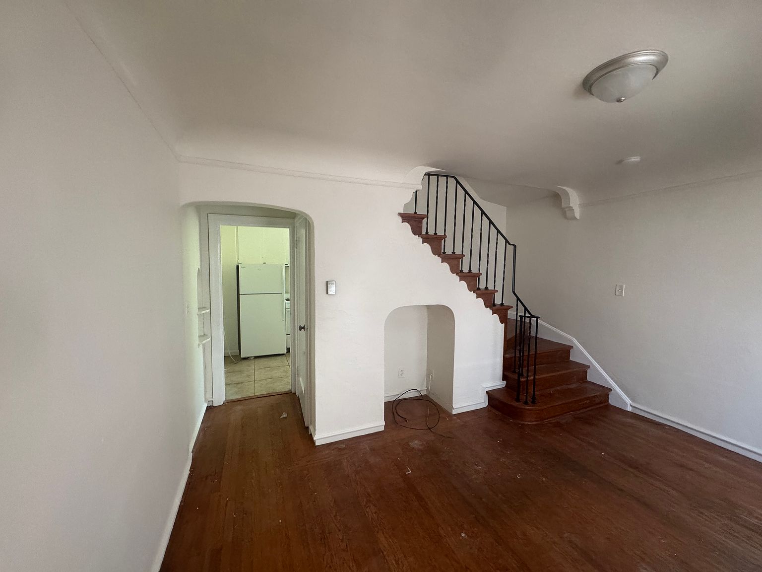 846 Alabama St photo 4