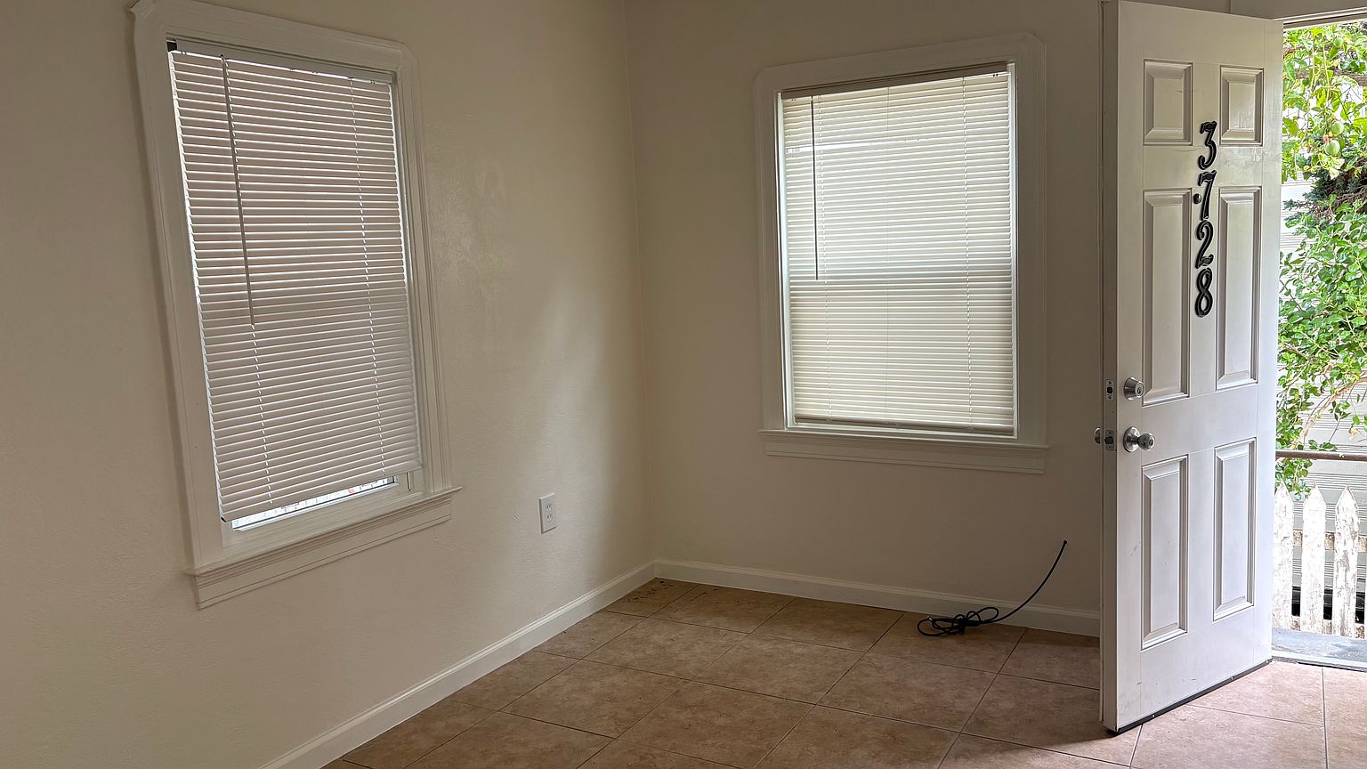 3728 Ohio Ave photo 4