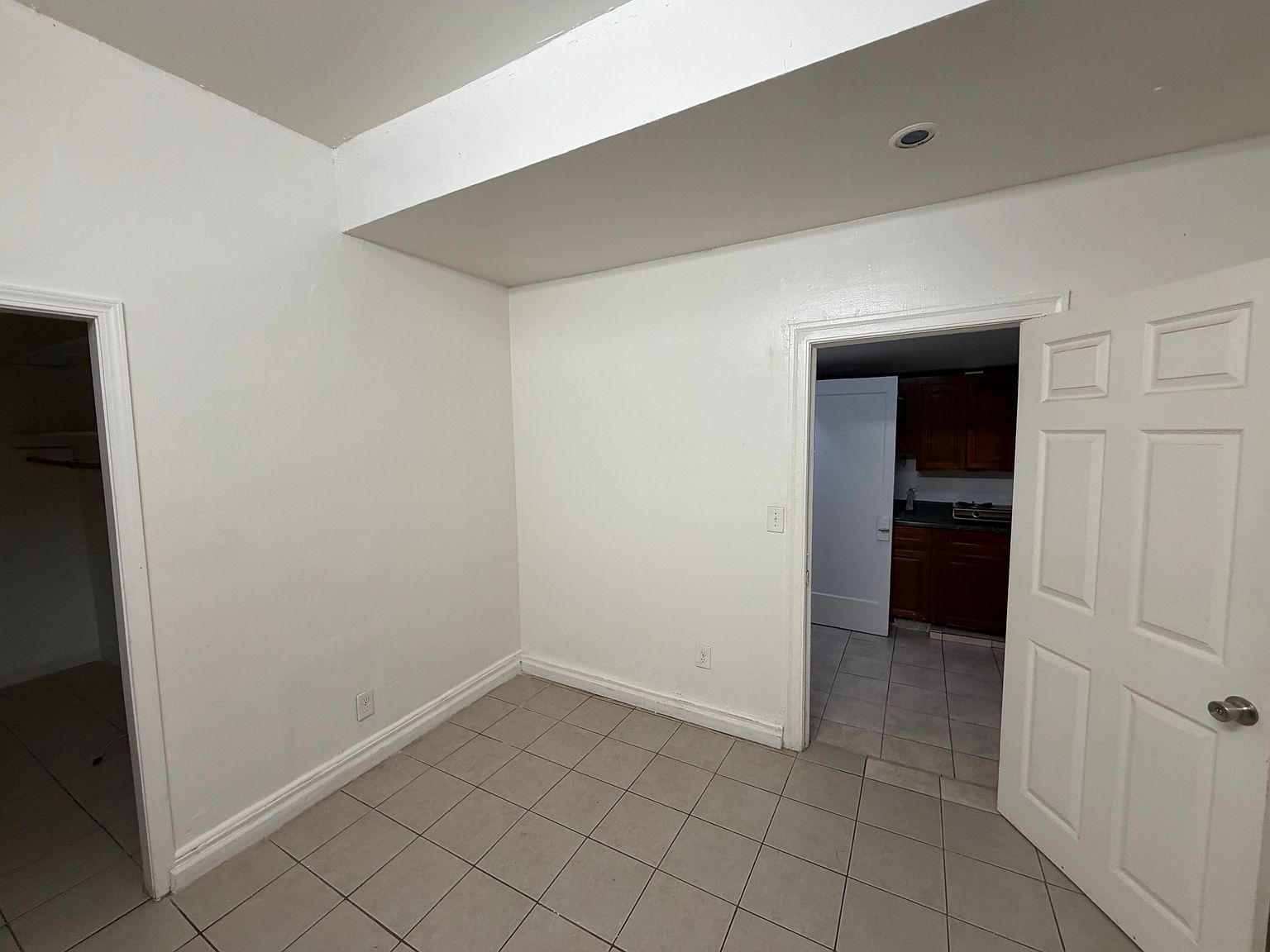 604 B St photo 3