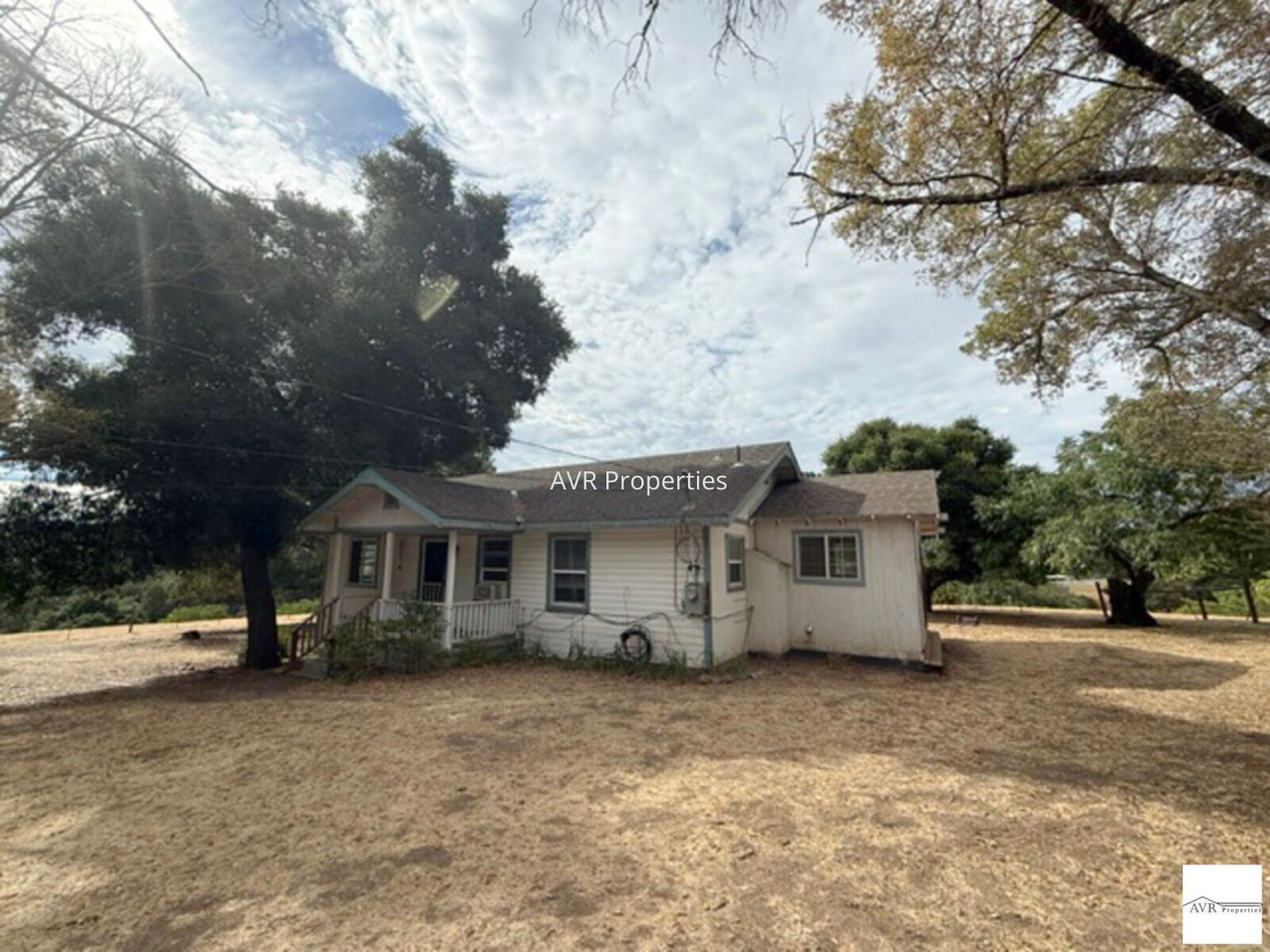 10540 Foothill Rd photo 3