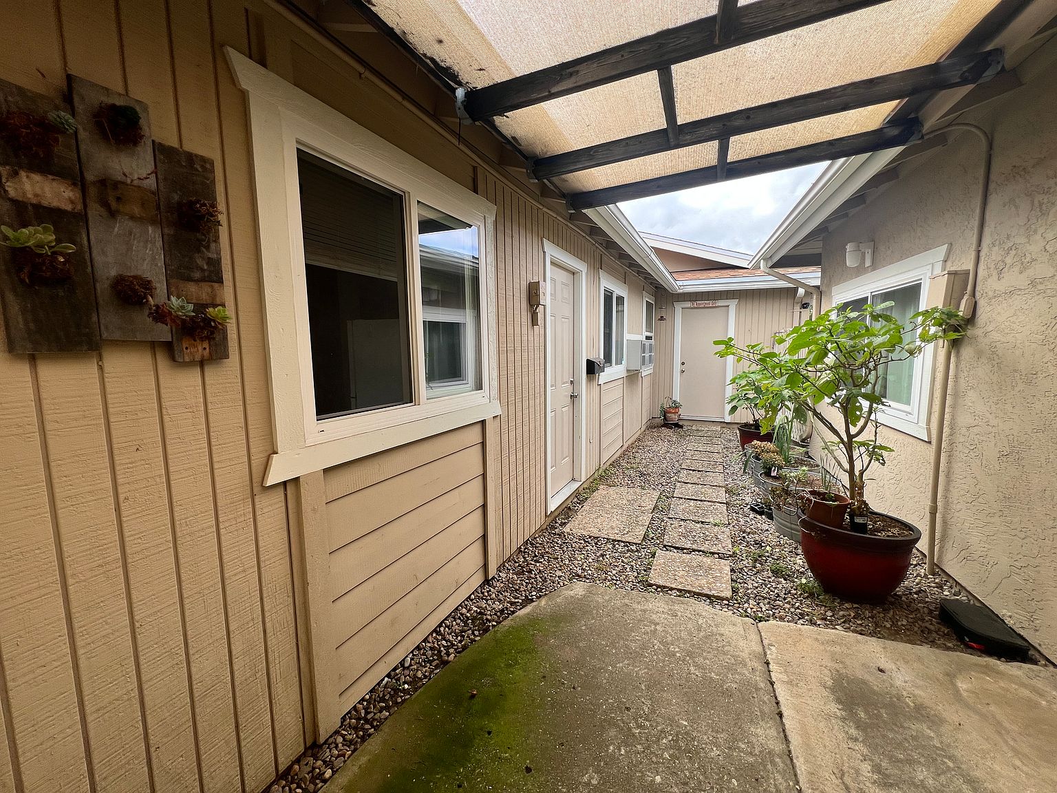 8419 Vista Del Cajon Pl photo 3