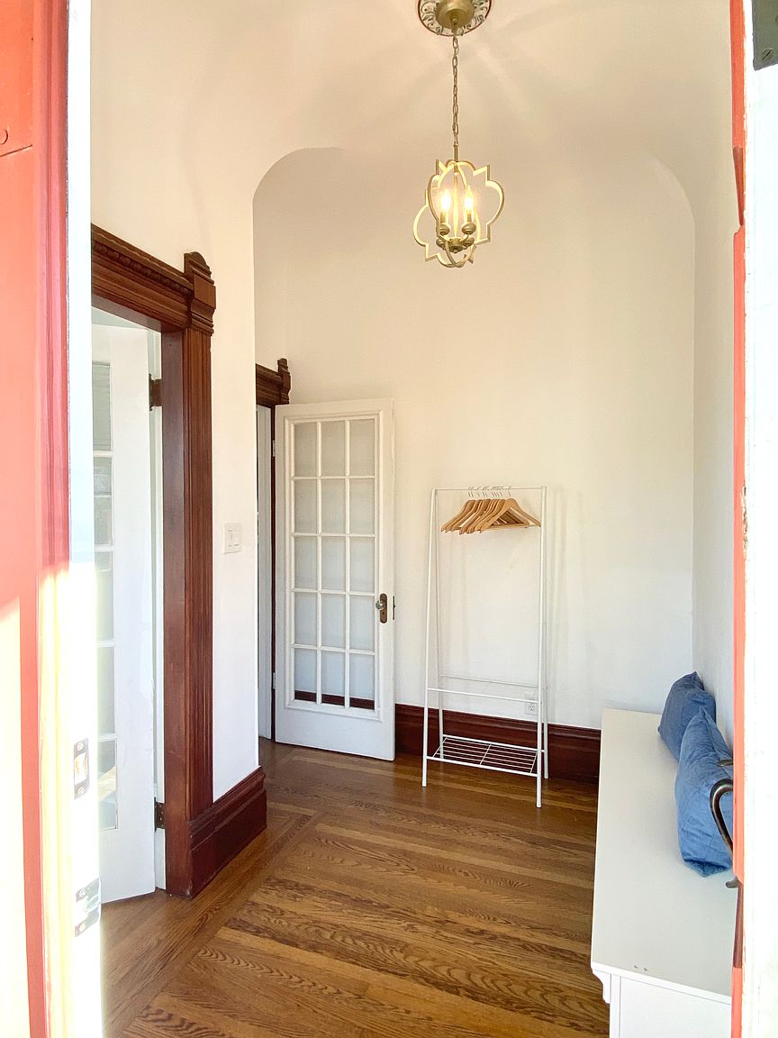 3BR/2BA Other on 9th St · Alameda photo 4