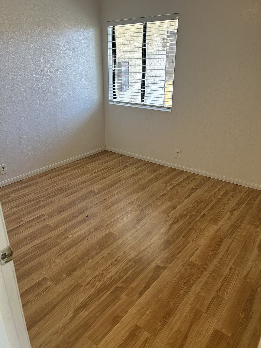 104 Avenida Las Brisas photo 2