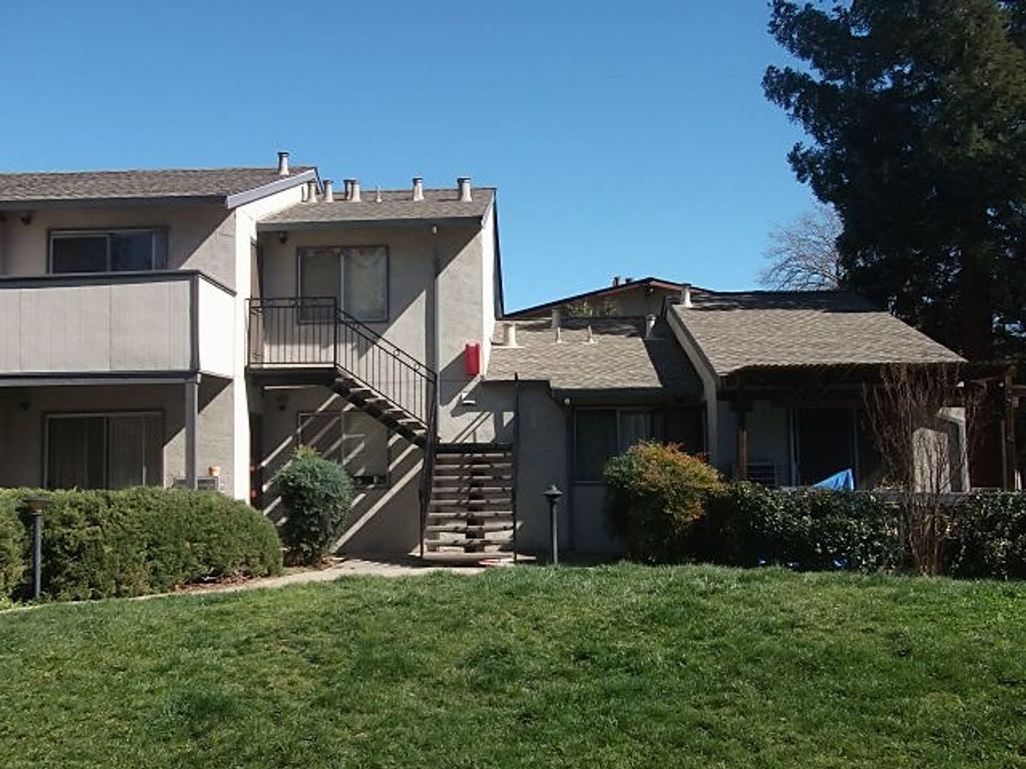 3036 Willow Pass Rd unit #11 photo 2