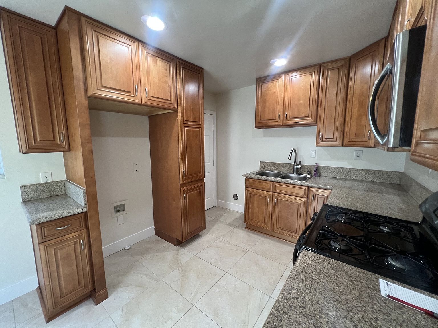8225 Adams St photo 3