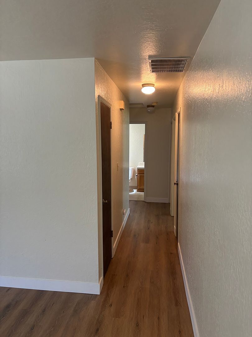 308 Hill St unit Unit 6 photo 5