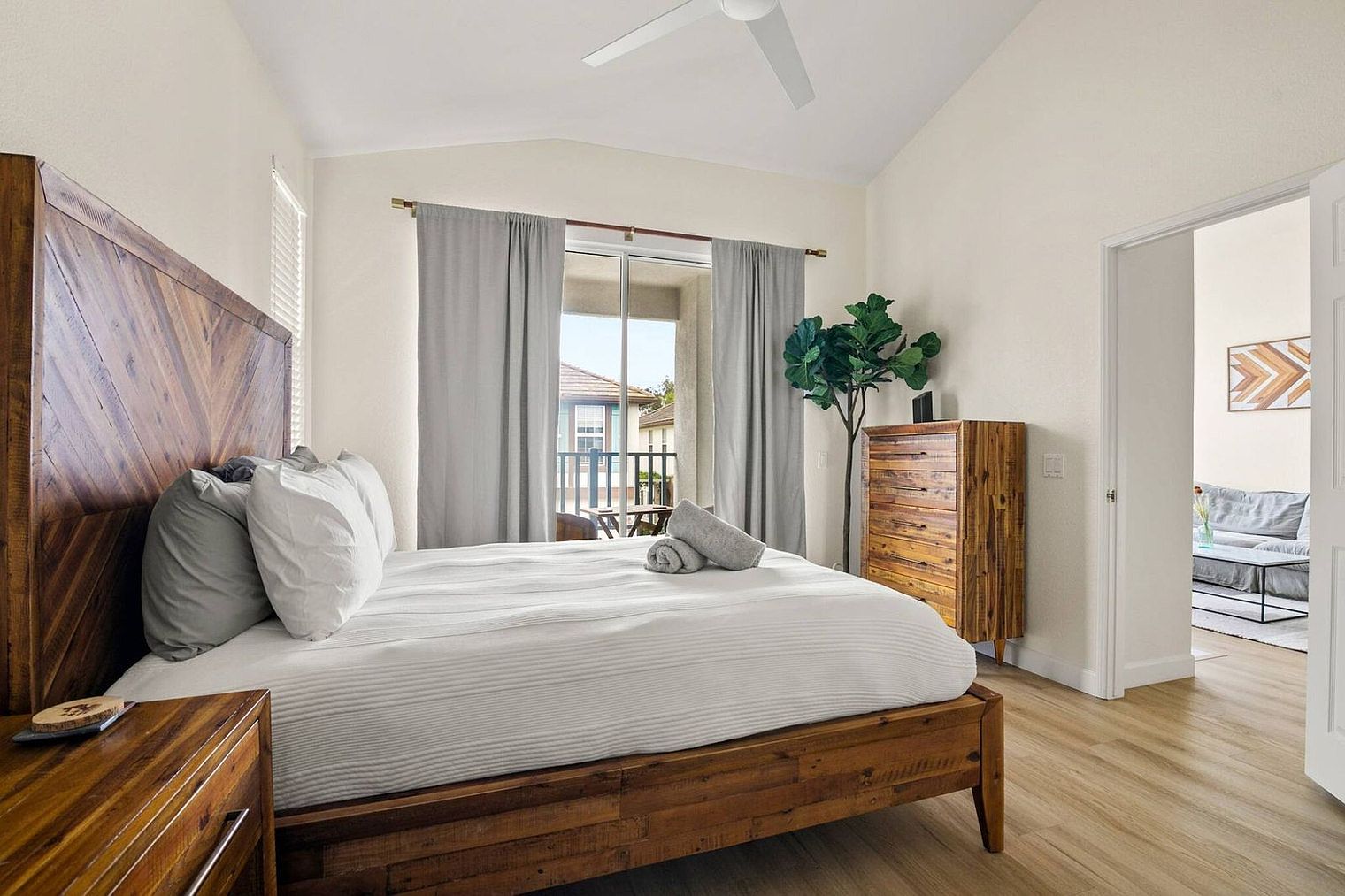 598 Sweet Pea Pl Floor 1-ID1559833P photo 5