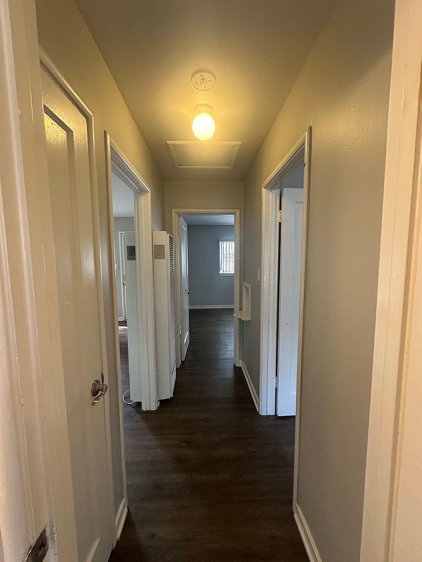 778 Villa Ave photo 3