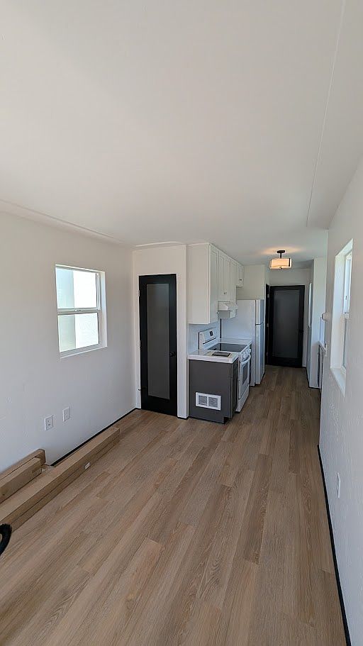 3443 Collier Ave photo 5