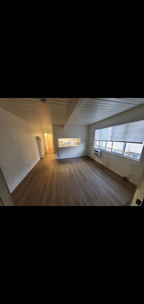 2021 Riley Ct photo 5