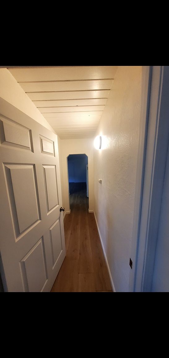 2021 Riley Ct photo 2