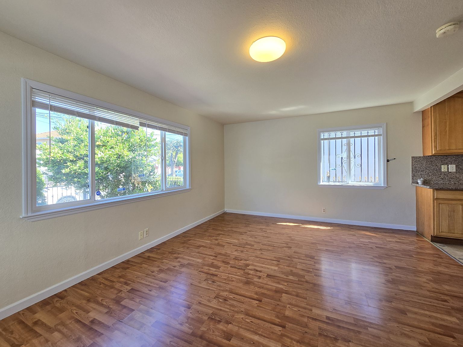 1BR/1BA Apartment on 55th Ave · Oakland photo 2